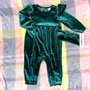 Cat and Jack Baby Girl Velour Holiday Jumpsuit Romper NWT